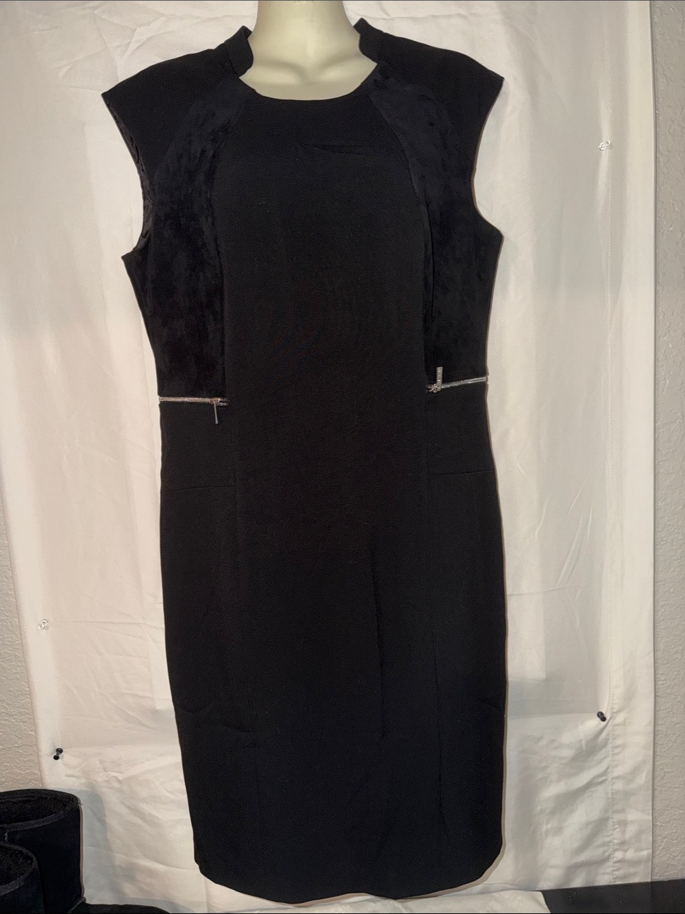 Calvin Klein Black Sleeveless Sheath Dress with Silver Zip Details
